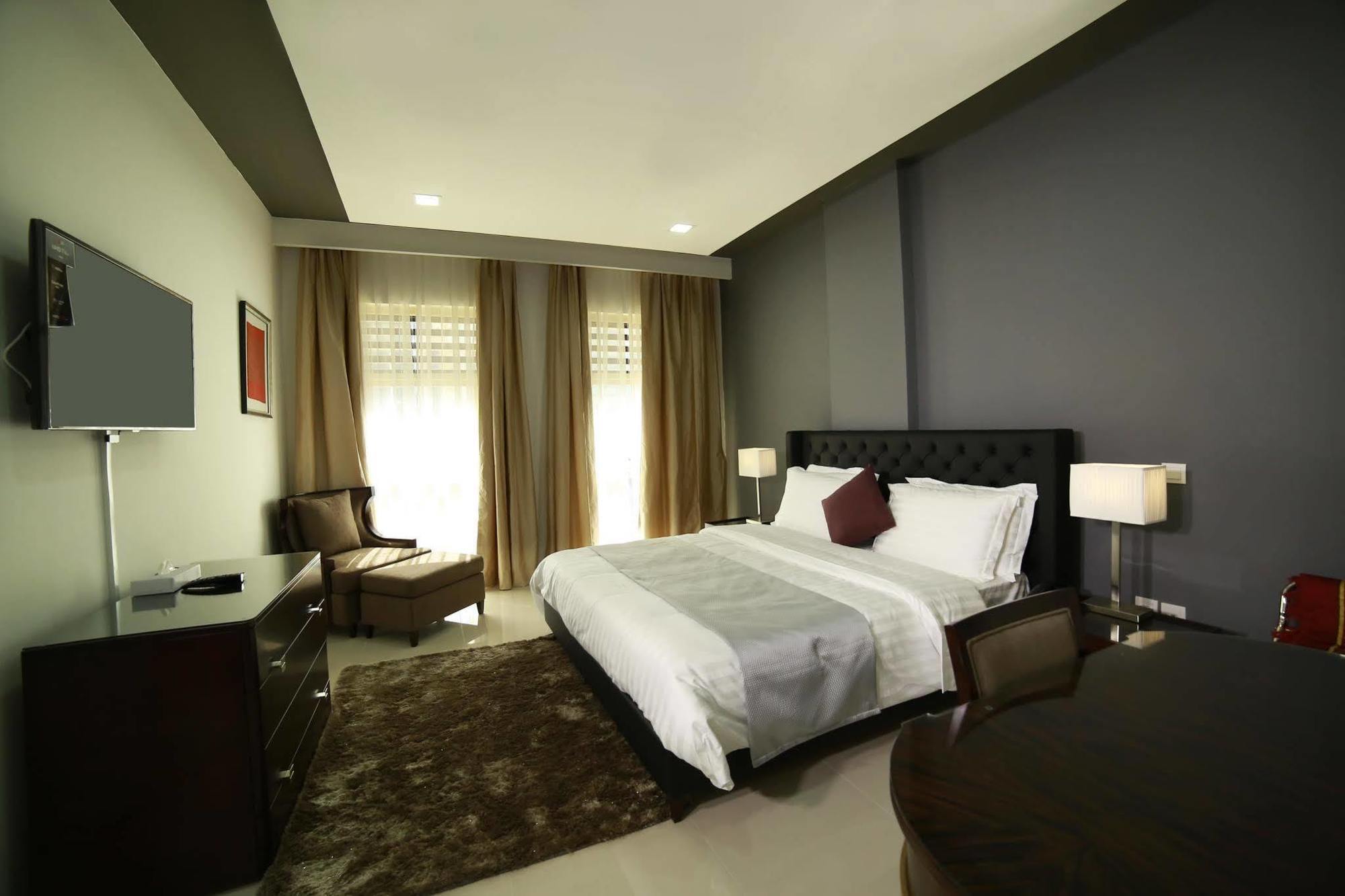 Seef Avenue Suites Al Manamah Esterno foto